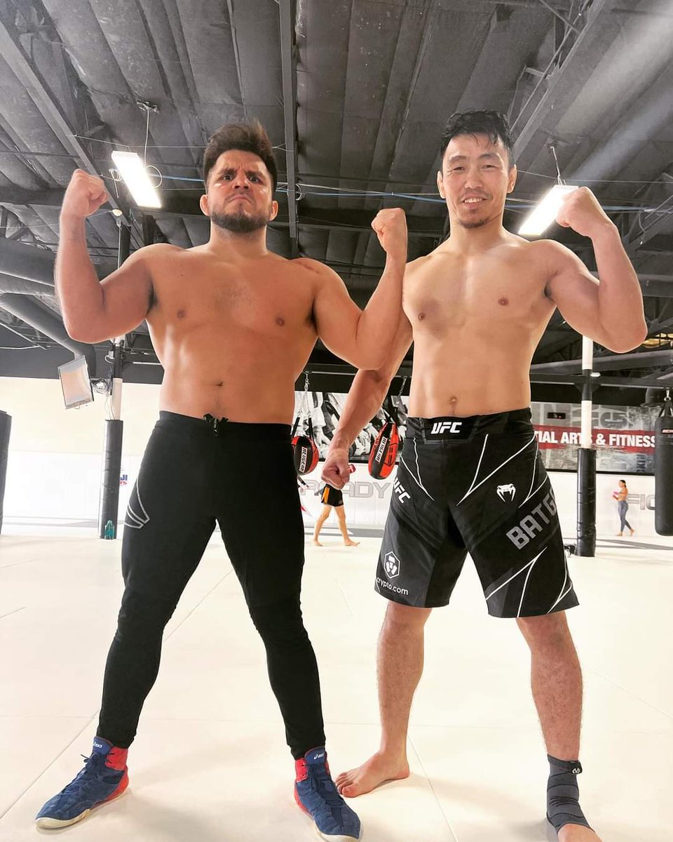 Great work out with the Champ <a href="/HenryCejudo/">Henry Cejudo</a> #ufc #mma #champions #mongolia🇲🇳