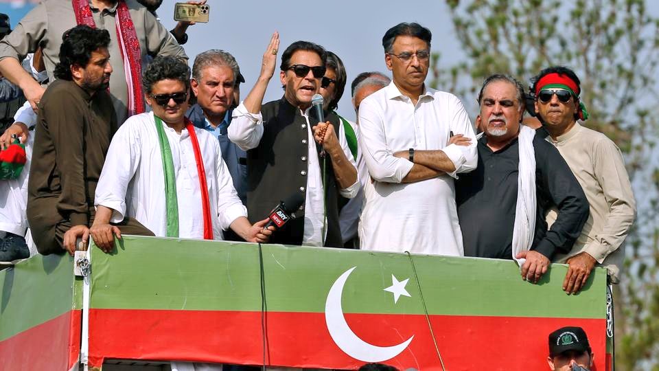 QasimKhanSuri's tweet photo. Wishing you a very happy birthday. This year, you'll achieve what you deserve, and you deserve the very best in every way! Remember, this nation's success depends on you.

Happy birthday @ImranKhanPTI

#HappyBirthdayImranKhan
#سالگرہ_مبارک_ہو_خان_صاحب https://t.co/xkd28fGteD