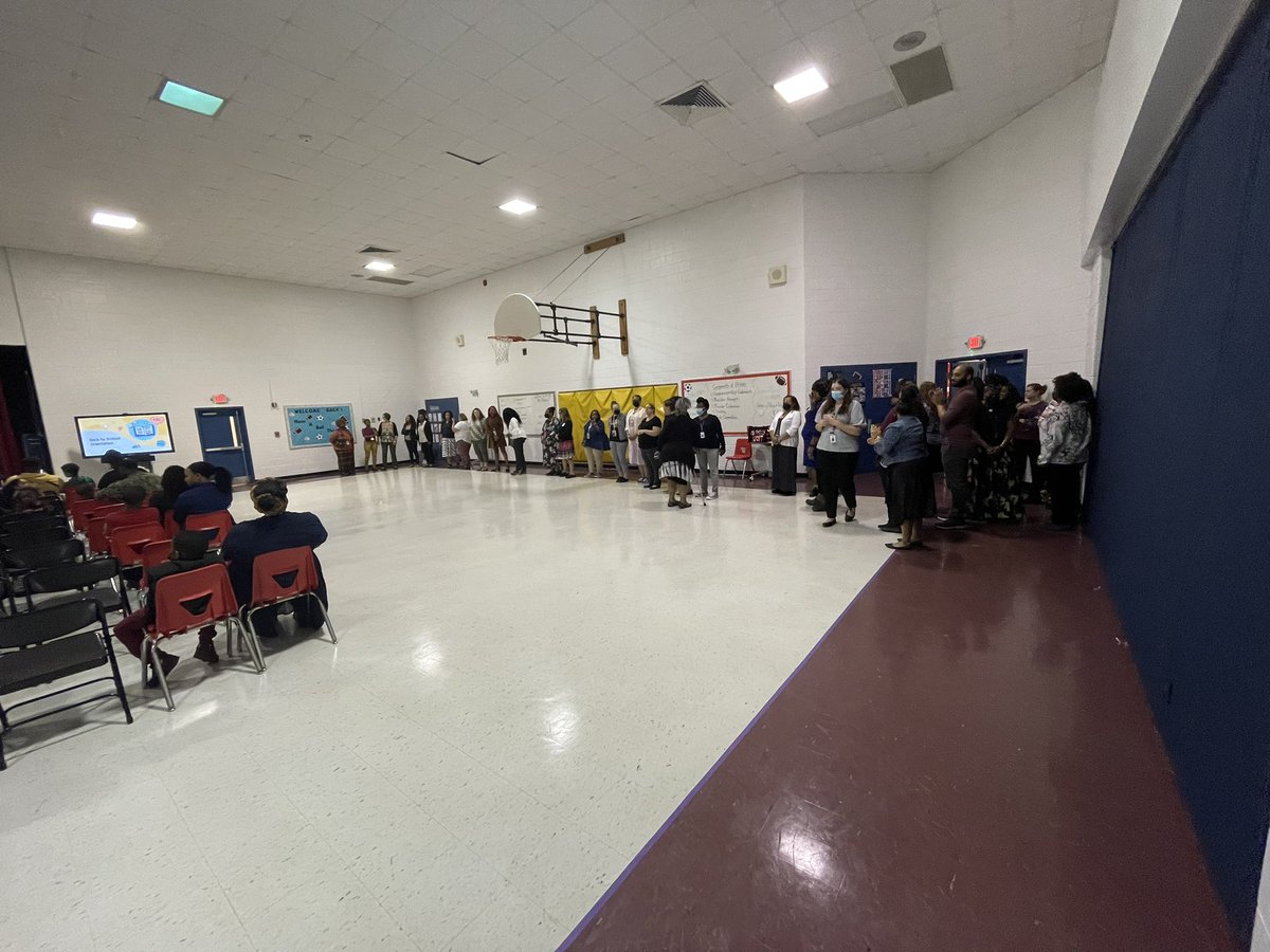 BarnerTory's tweet photo. Shoutout to @KarlaJakubowski , her staff, and the parents of @CAES_Patriots for kicking off a great Back to School Orientation! #CAES https://t.co/rvtgP3qWZr