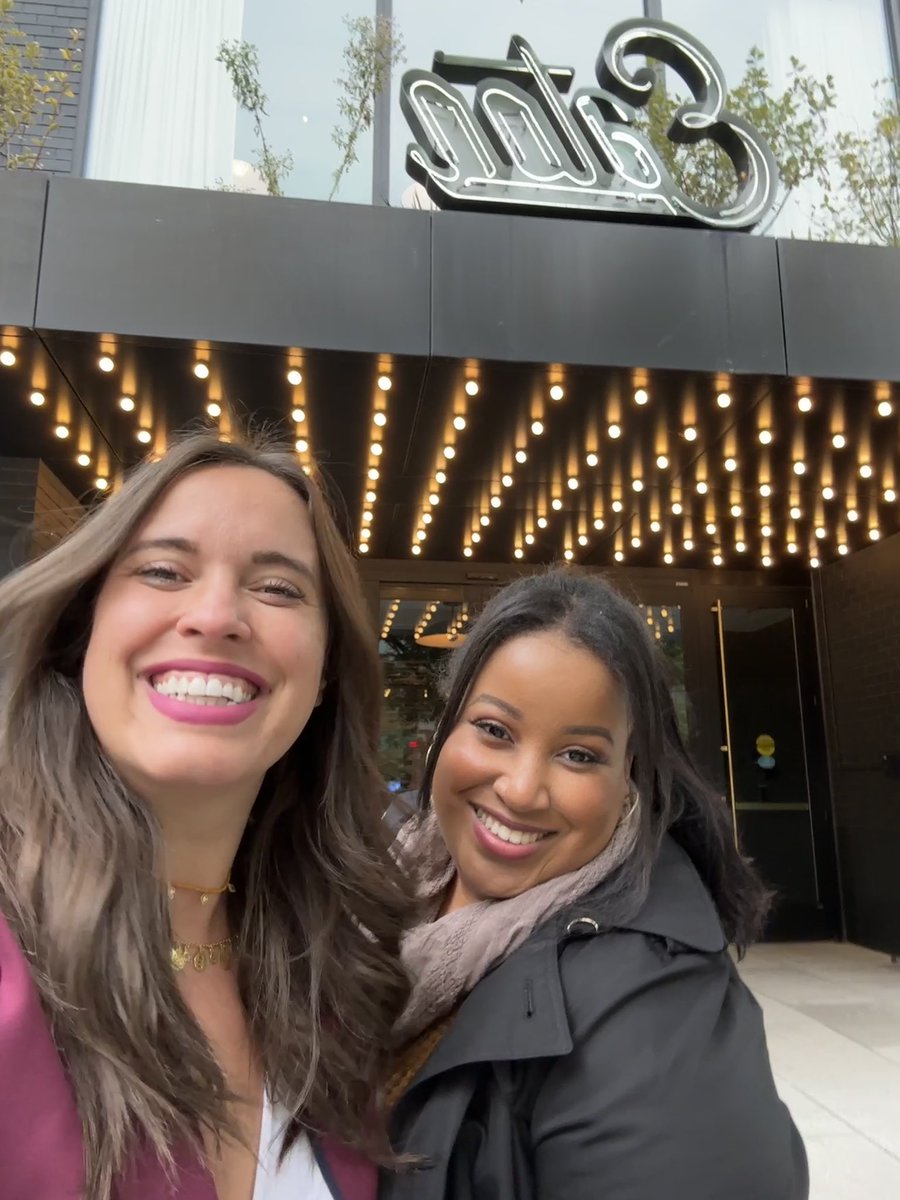 myfriendjanine's tweet photo. Talk about energizing!! ⚡️⚡️

Spending time with founders like @arionklong remind me I need to get to work. 📝💥 https://t.co/z04zn5kQa5