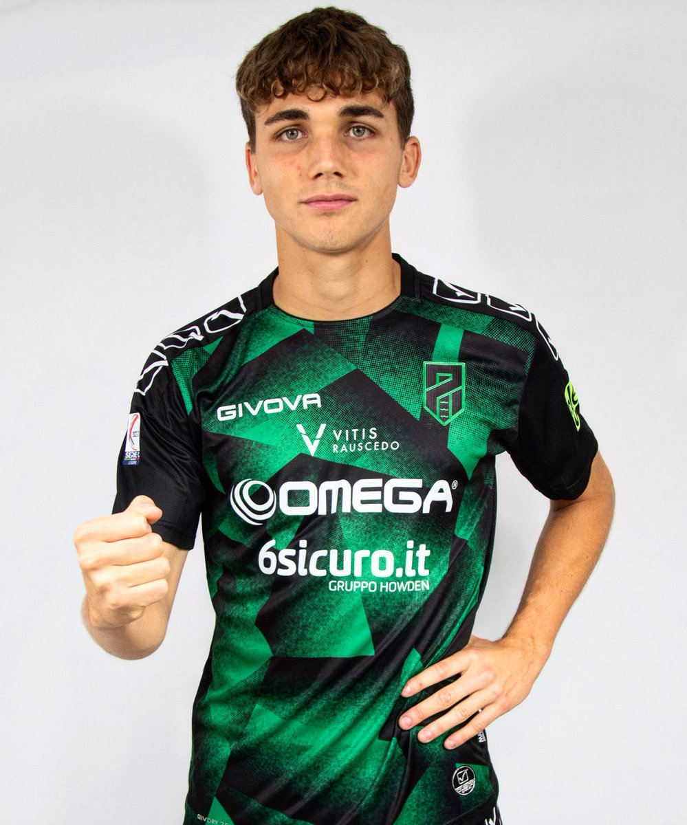 PordenoneCalcio's tweet photo. 1️⃣9️⃣ anni oggi, tanti auguri Francesco 🎂🖤💚
#Bottani #ForzaRamarri #ForzaPordenone https://t.co/WgVSE3m6NH