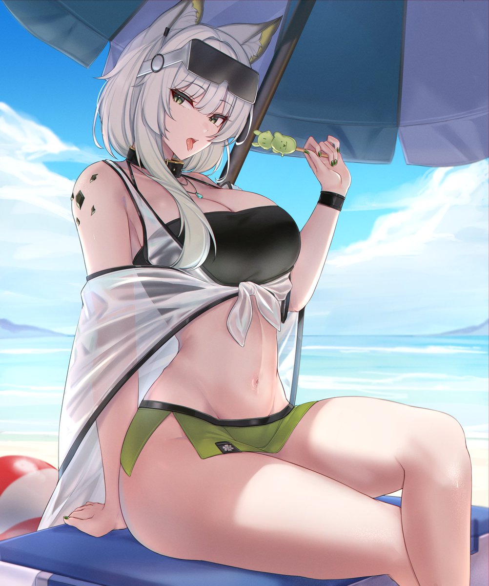 CuckingQueen_'s tweet photo. built for..? https://t.co/70k0nAzqLT