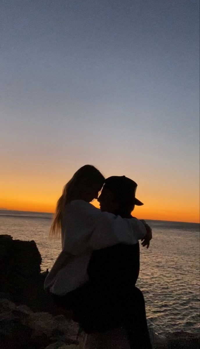 Couple Pics (@4upicsart) on Twitter photo 