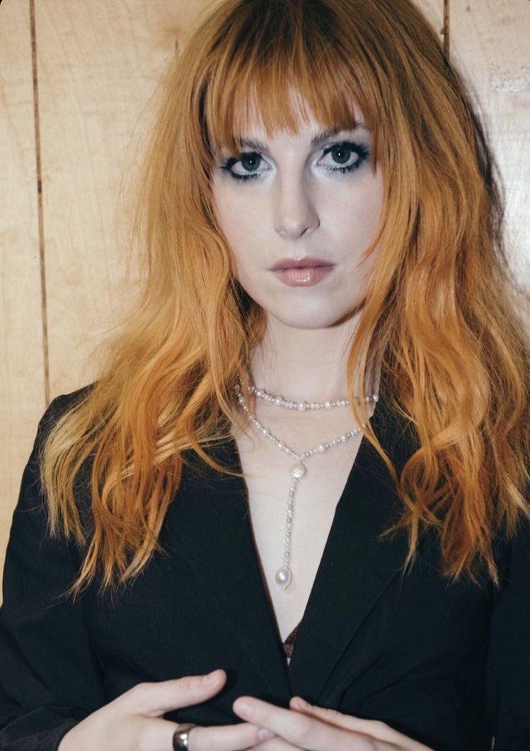 soda⁷ has paramore brain rot on Twitter "RT vocals_hayley hayley