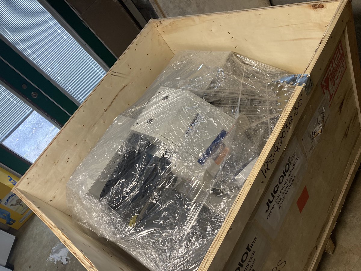 GBdotETH's tweet image. The equipment has finally arrived, Aiming to be in production by next week. #AcrylicFrames custom phone cases and more aimed to be available by next week. ✌🏼🙂