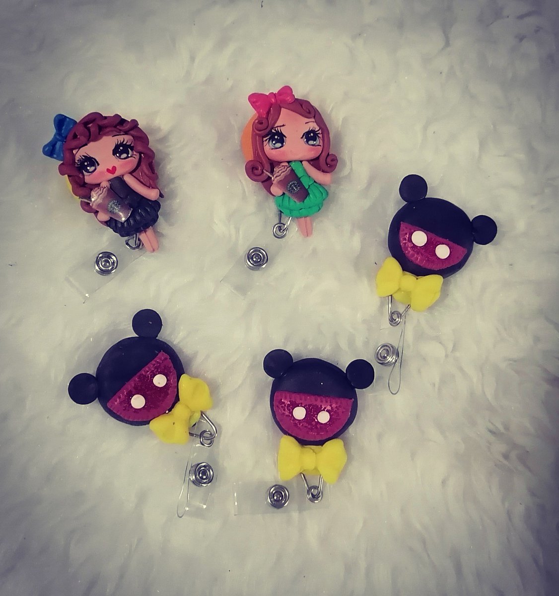 ColorPhantasy's tweet image. Porta gafetes d eporcrlana fría 😍😍😍😍