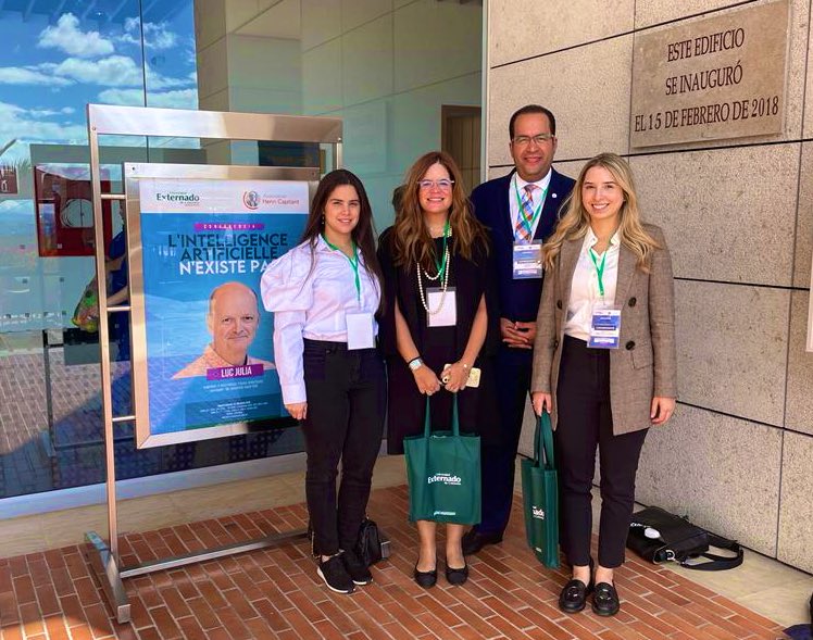 Nuestros docentes Alberto Reyes, Laura Ilan Guzmán, Massiel Delgado y Adriana Fernández se encuentran en <a href="/UExternado/">U.Externado</a> (Colombia), participando de las Jornadas Internacionales de la Asociación Henri Capitant, cuyo tema central son las plataformas digitales.👏🏼