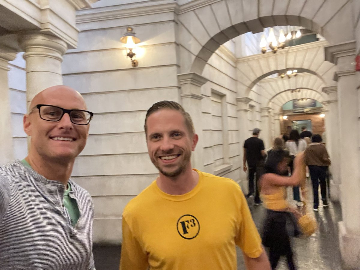 Erik Laessig tweet media