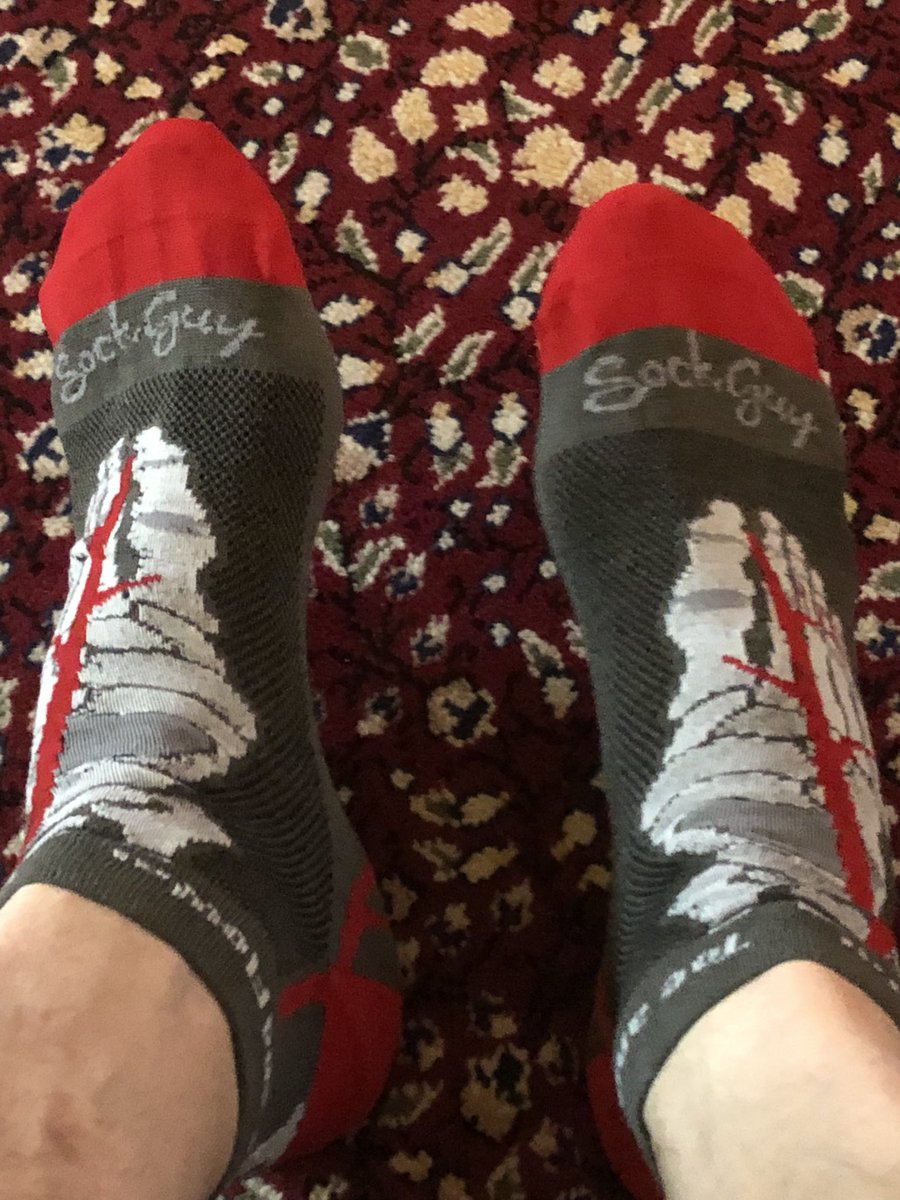 jmills1955's tweet photo. #ToeAndFlow socks for #CLTI. Also work for 🎃 Halloween. Thanks @JillSommerset https://t.co/fVt4q1zghL