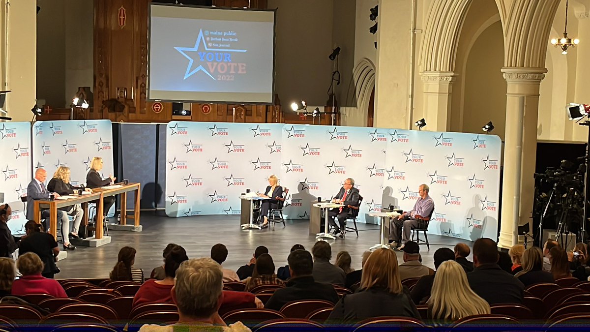 Debate about to start in Lewiston! #megov22, <a href="/MainePublic/">Maine Public</a> #mepolitics