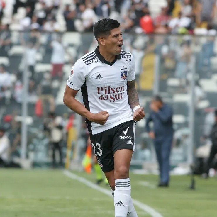 SofascoreLA's tweet photo. 🇨🇱 Esteban Pavez entre jugadores de @ColoColo en el empate ante @cruzados:

1° en quites [7]
1° en pases precisos [45]
1° en duelos ganados [7]
1° en grandes chances creadas [1]
3° en intercepciones [2]
1° en Nota SofaScore [7.8] https://t.co/jG0rrc5k6F