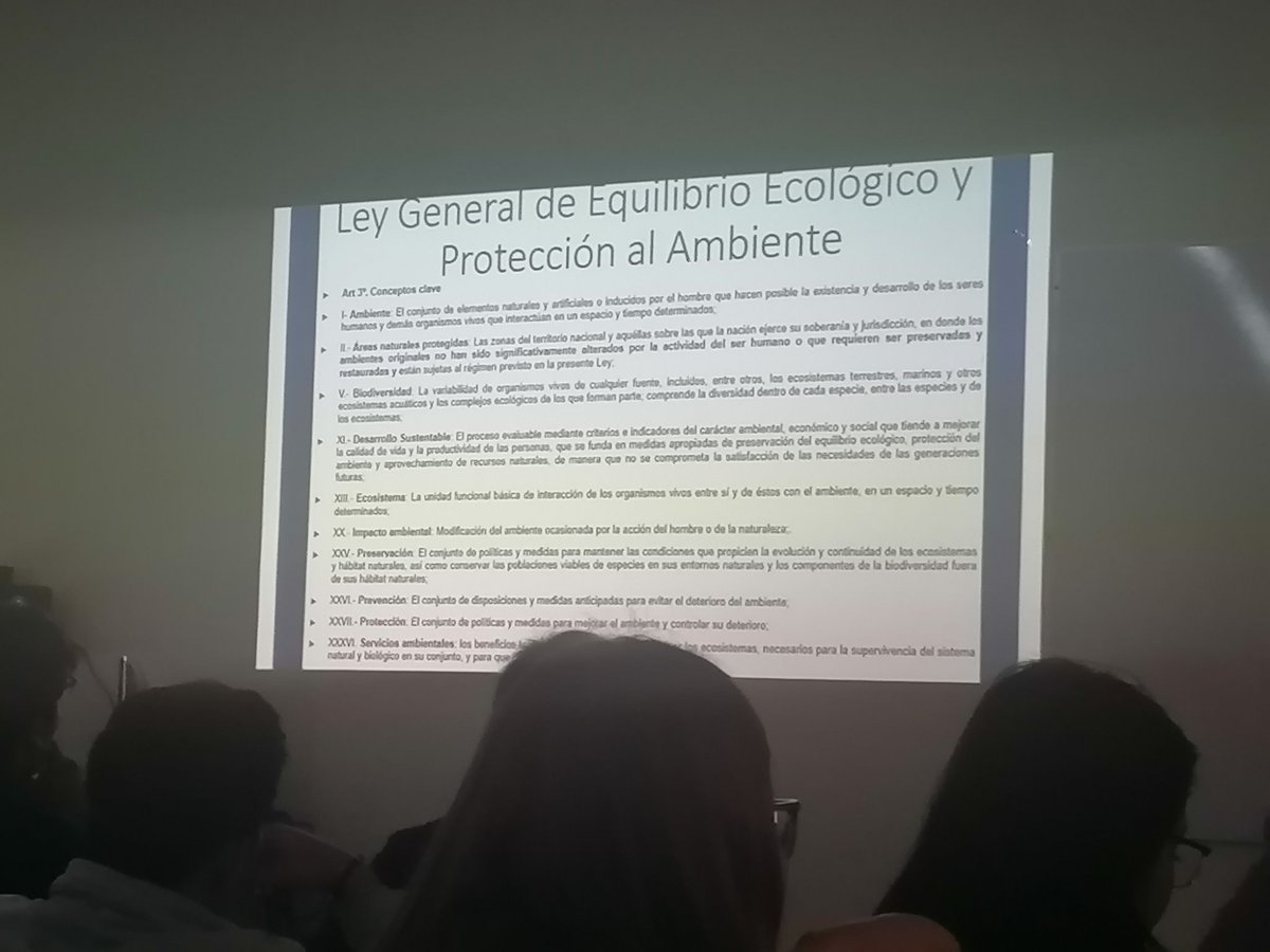 iisra222's tweet photo. Hoy en la clase de sustentabilidad y turismo se vio el tema de la ley general de equilibrio ecológico y protección al ambiente el cuál establece los presupuestos mínimos para la preservación y restauración. @Tur_sinHuella @Gbg2396 @KarPao20 @andresancue @KatiaEscobar0 https://t.co/ZFAxncvd6P