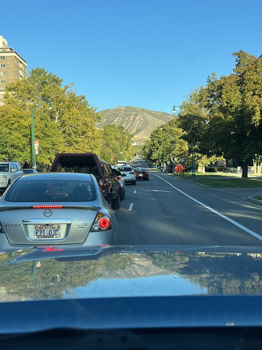 gabephillips's tweet photo. @slcmayor what absolute buffoon decided this abomination on south temple was a good idea??? Constantly backed up. Bravo 👏 https://t.co/wIT4iXGdo8