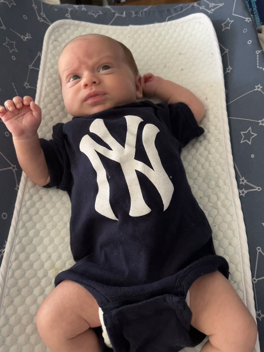 The new home run king, #62 for Aaron Judge, and I got to experience history with this little <a href="/Yankees/">New York Yankees</a> fan to be!