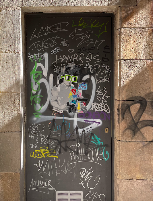 Barcelona is nounish too. 
@NounsLatam <a href="/nounsdao/">Nouns.eth</a> <a href="/NounsDAOAmigos/">Nouns Amigos</a>  <a href="/nounsprophouse/">Prop House</a>