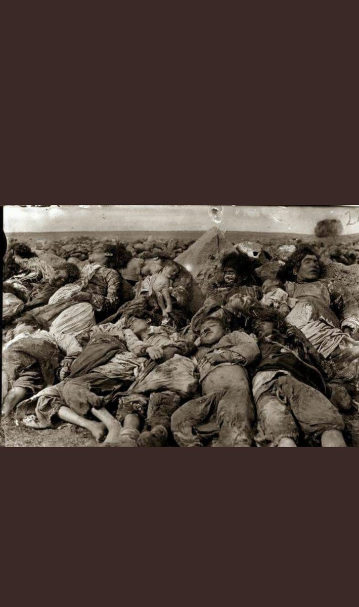 Masih_25's tweet photo. گذر زمان ثابت کرده تمام نسل کشی های که در تاریخ رخ داده،قربانی های نسل کشی ساکنان اصلی و بومی ان کشور بوده است،با هر نسل کشی از زمان عبدالرحمان ملعون تا الان ثابت کردین صاحبان این خاک هموطن هزاره ام است ک توش ریشه دارن هرچی بکشین این ریشه ها بیشتر رشد میکنن
#StopHazaraGenocide https://t.co/yDs1shlgNI