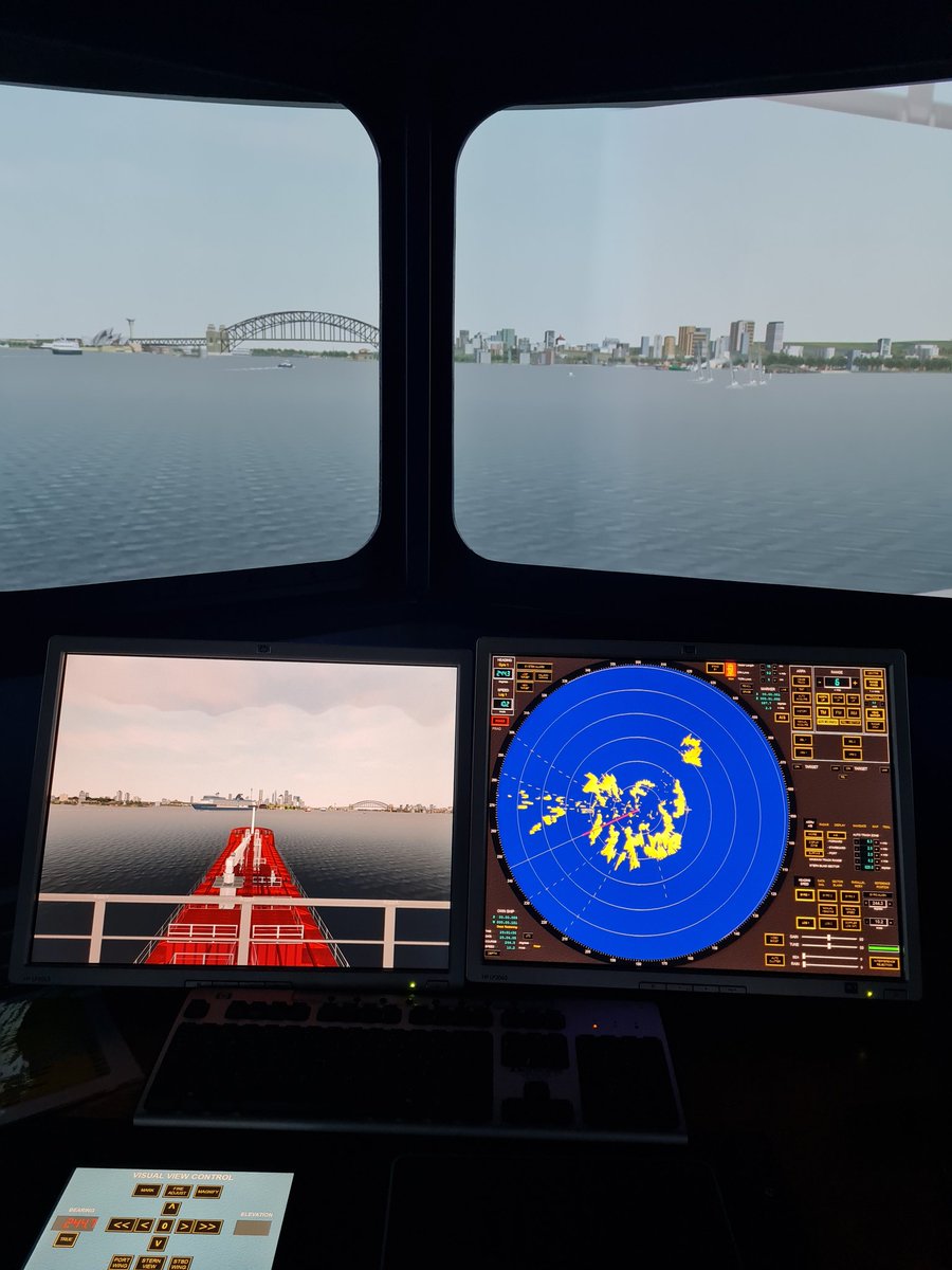 Thanks to Cormac and the team <a href="/NMCI_Ireland/">NMCI</a> <a href="/MTU_ie/">Munster Technological University</a> for hosting our meeting today and for an excellent tour of the great facilities. The view from the virtual bridge as we entered Sydney Harbour on a Tuesday afternoon!
