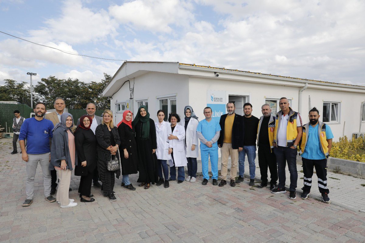 Başkanımız <a href="/se_herkayrak/">se_her kayrak güler 🇹🇷</a> ve Yürütme kurulu üyelerimiz ile birlikte Esenler Belediyesi Sağlık İşleri Müdürlüğü Veteriner İşleri Şefliği’ni ziyaret ettik.

Her canlının ihtiyacı olan şey sevgidir.

4 Ekim #HayvanlarıKorumaGünü kutlu olsun. 
<a href="/EB_Veterinerlik/">Esenler Veterinerlik</a> 
<a href="/sinemcftc/">Sinem Çiftçi🍉</a> 
<a href="/umutozkan1/">Umut Özkan 🇹🇷</a>