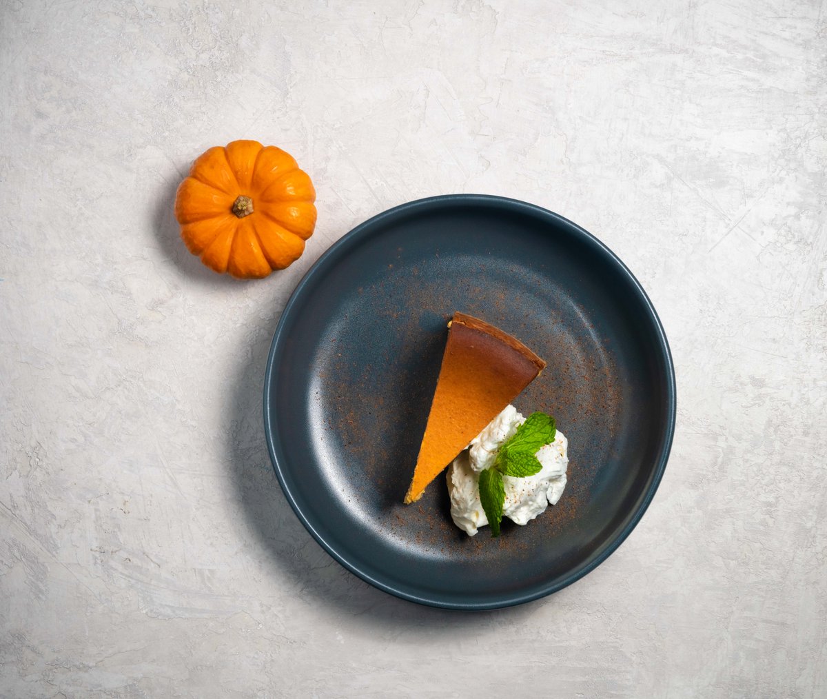 🍂Welcoming Pumpkin Cheesecake back to our menus for a limited time!🍂

🎃 Did  you know 1.5 billion pounds of pumpkins are produced each year in the United States?!🎃