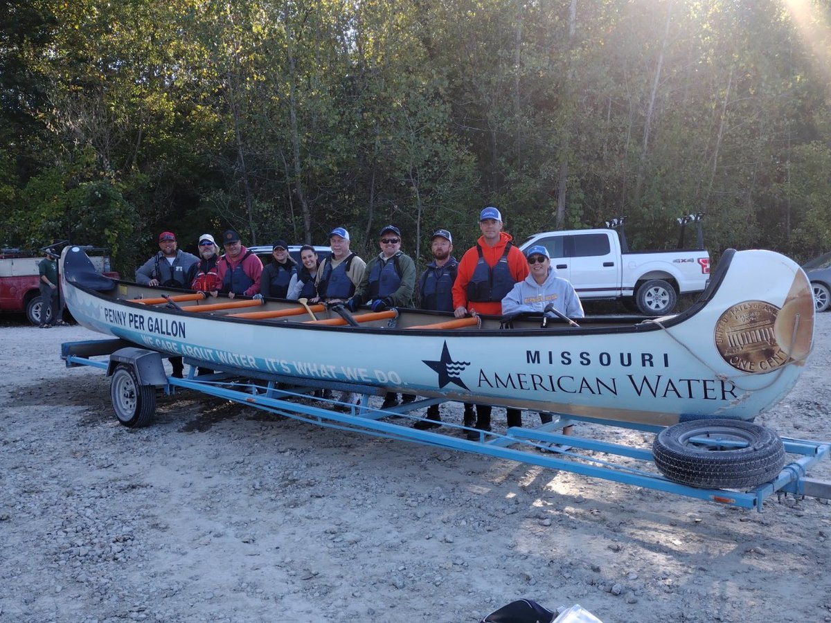 moamwater's tweet photo. Employees participated in @RaceToTheDome, paddling our “Penny-A-Gallon” canoe for nearly 16 miles. Special thanks to @mo_river_relief for organizing recreational activities which bring awareness to the Missouri River, the source of drinking water for so many Missourians. https://t.co/O8d66oTCXs