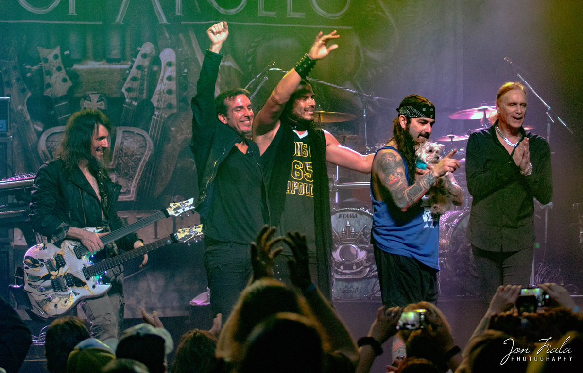 huskers2112's tweet image. …or when he comes on stage with you! #progdog