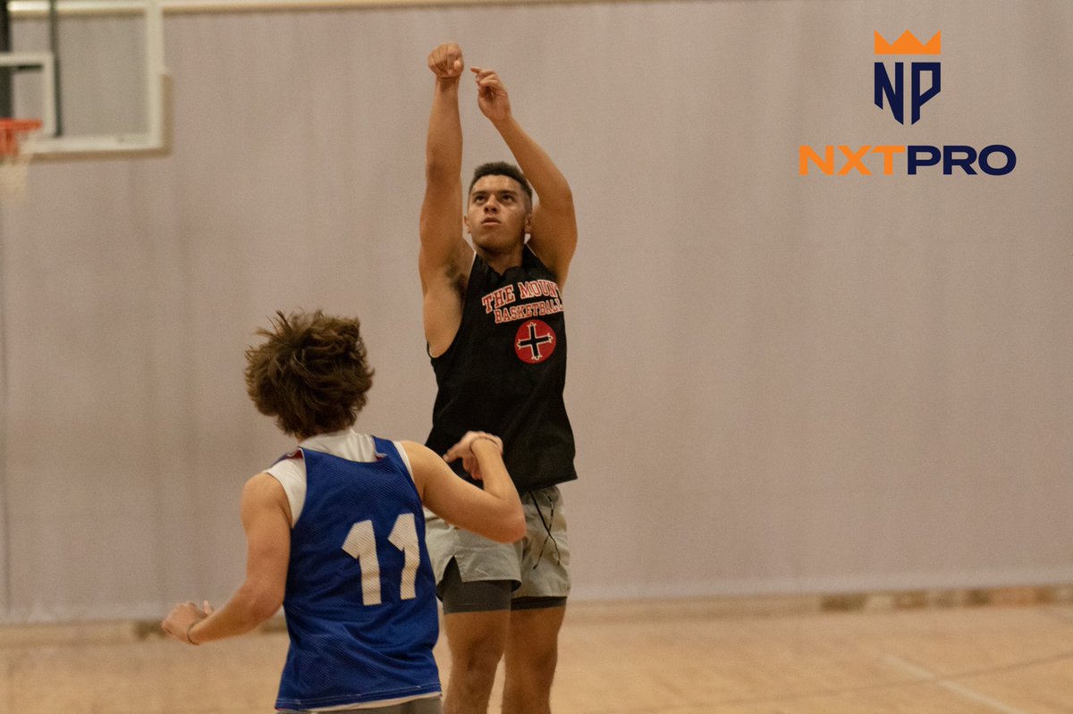 NXTPROMidwest's tweet photo. Sharpshooters in the Fall

✍️@aidanwheelock 

@JSherman_hoops | @ParkerKelly06 | @HutchKamden3 | @krisbrown_2 | @EssexTyson | @adam_searcey3 | @Larson13Luke | @Jacob_Young22 | @_harrisonlong | @robbygarcia14 | @GullionCarter 

Read➡️ https://t.co/kw9F1vFEL4

#NXTPRO https://t.co/Pzgld19Gav