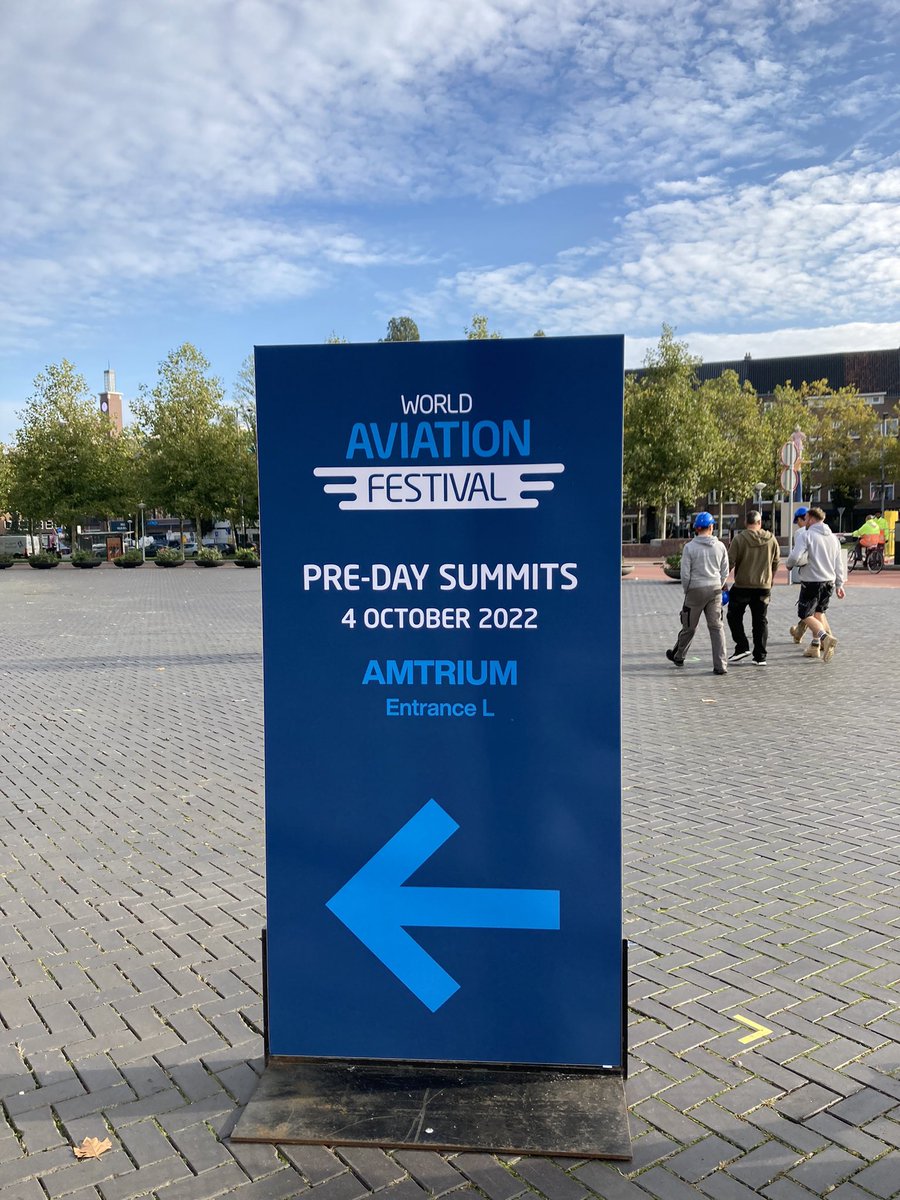 AviationJobCom's tweet photo. Today was the first day of the World Aviation Festival (@airlineblog )! It was so good to hear from different speakers and also to talk about our solutions for the lack of staff. Here are some impressions of today. 🙌🏻 https://t.co/SNoW9tNDth