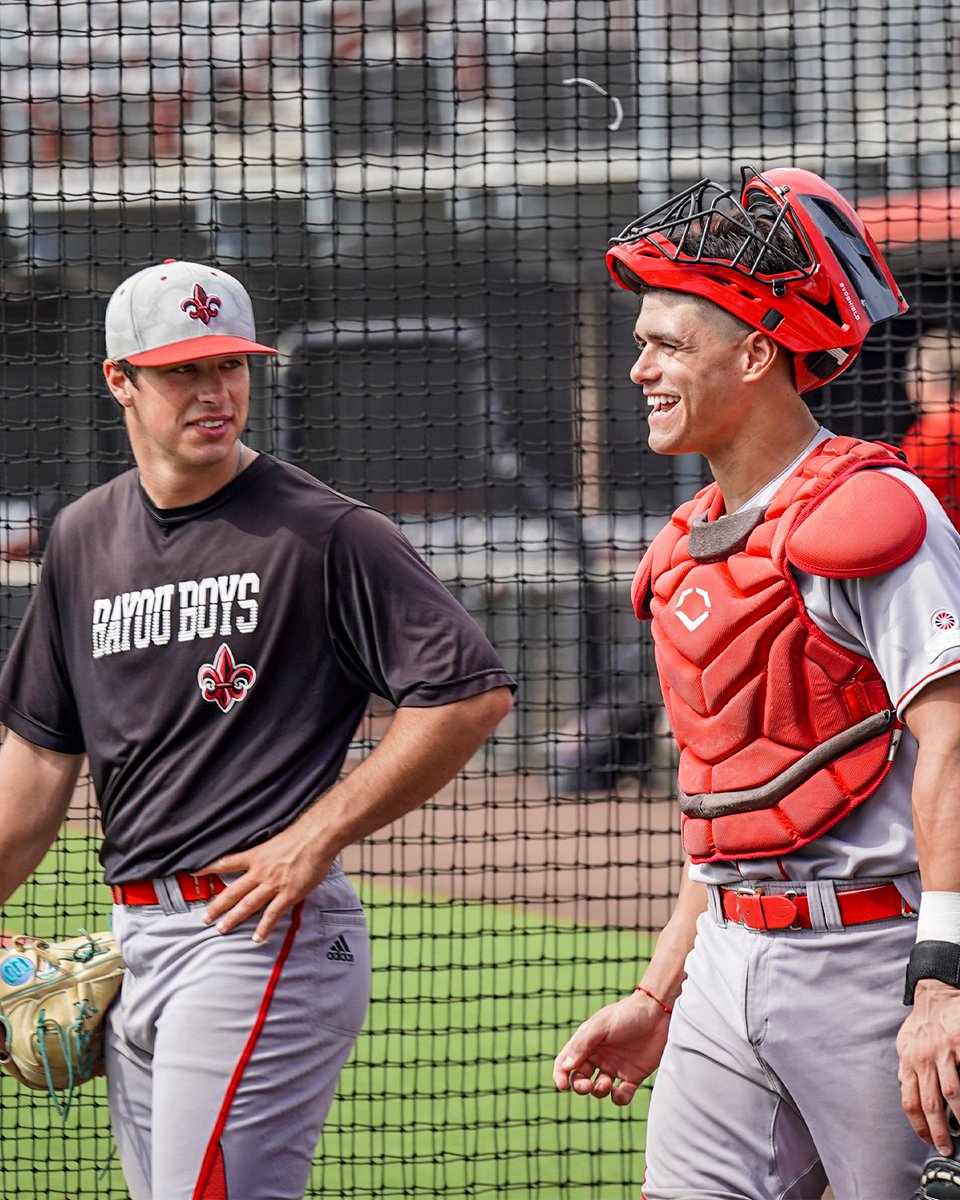 RaginCajunsBSB's tweet photo. Time to #PunchTheCard 

#GeauxCajuns ⚜️ https://t.co/g4jAi64AwK