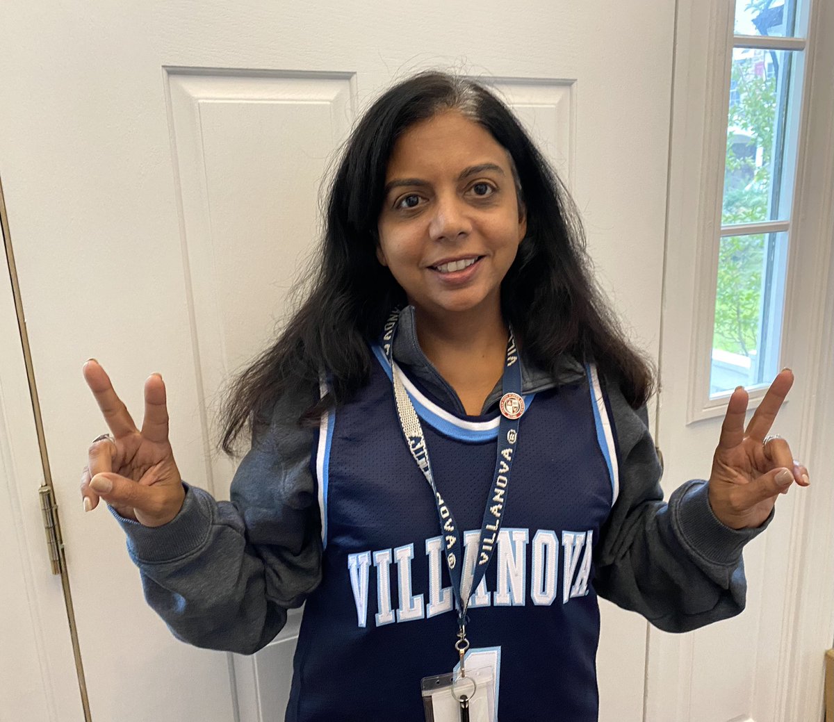 DeepaMccabe's tweet photo. For team jersey day during #WeekOfRespect I wore my @jalenbrunson1 @NovaMBB jersey because #OnceAWildcatAlwaysAWildcat!
#ClassOf1999 #ClassOf2025Mom #ITeachCS https://t.co/9wYaZ9Wvad