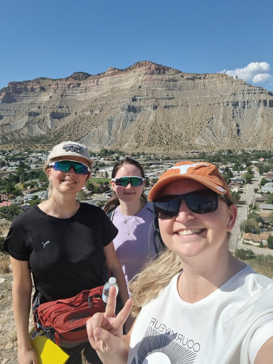 Sian Evans tweet media