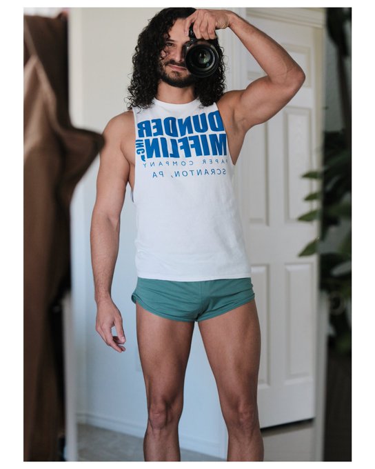 😘 https://t.co/Rb41hNli1R<a href="/tag/nosleep"class="tags"><span>#nosleep</span></a>