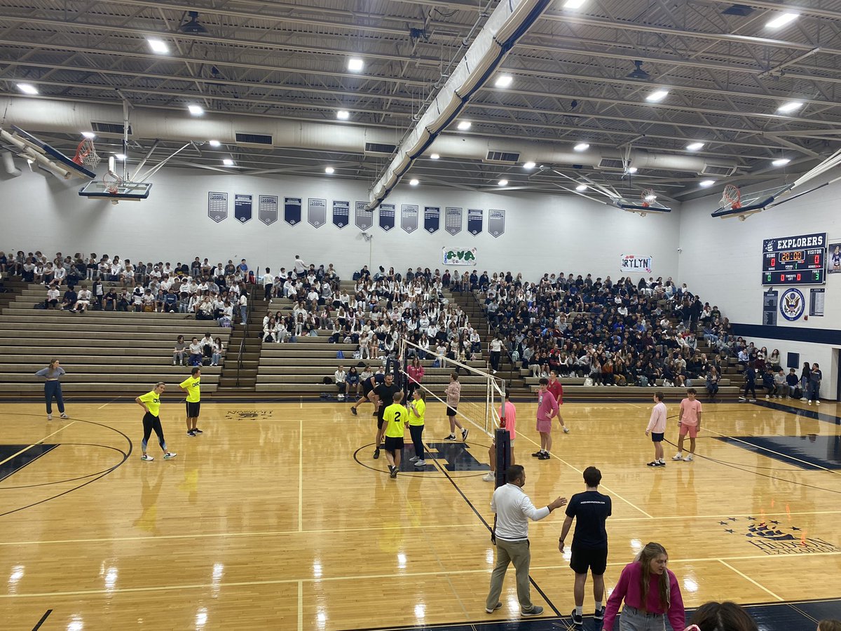HHS Student Government tweet media