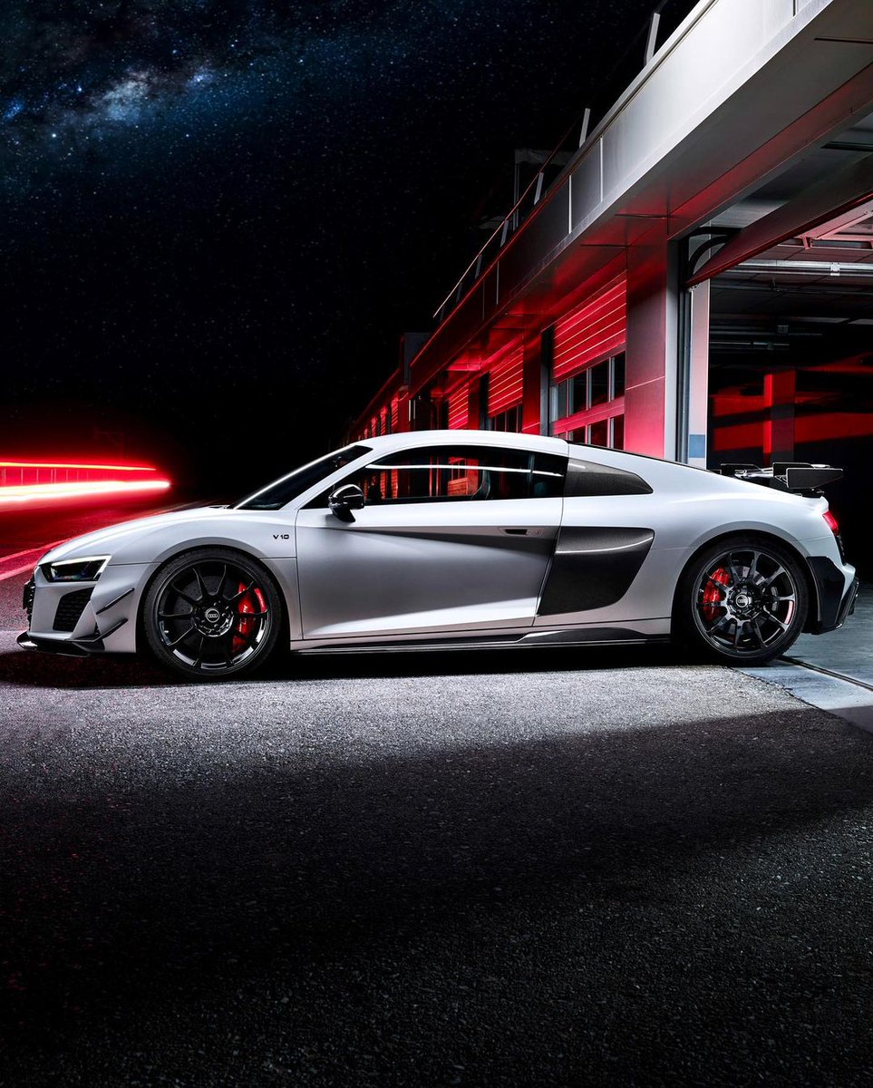 WorldWideCarsTM's tweet photo. The all new 2023 Audi R8 GT. https://t.co/K3uwDMUYAv