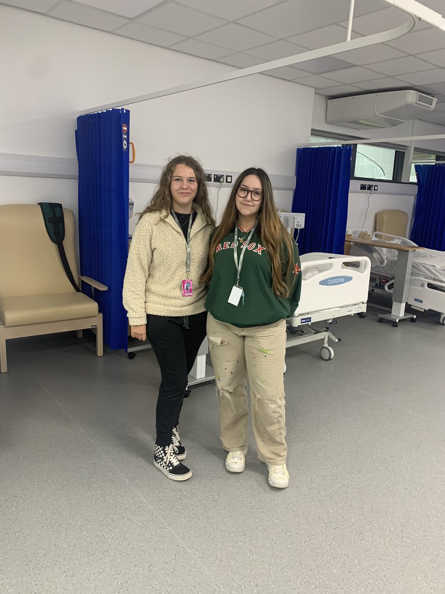 jonathanhigman's tweet photo. Thanks to the team @BTC_Coll for hosting me for a visit to @UCSomerset this afternoon.  An inspiring partnership with the #NHS delivering locally trained nurses. What next?  @UWEBristol @NHSSomerset @SomersetFT @YeovilHospital https://t.co/UGZQhL8Rk8