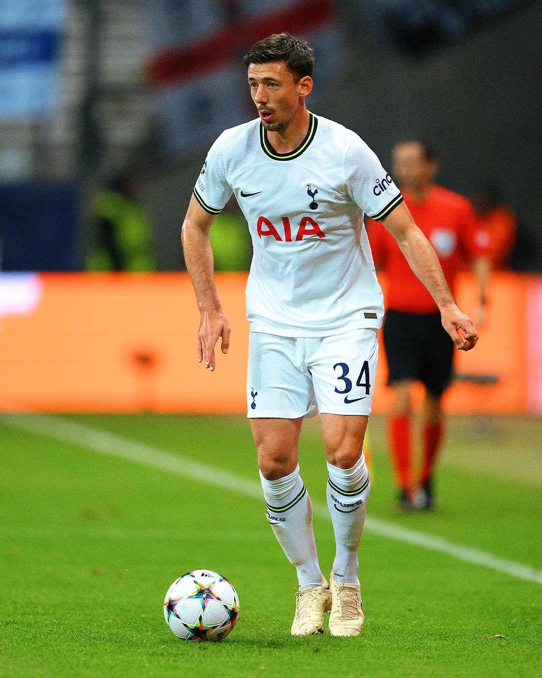 Clement Lenglet looks for a pass against Frankfurt