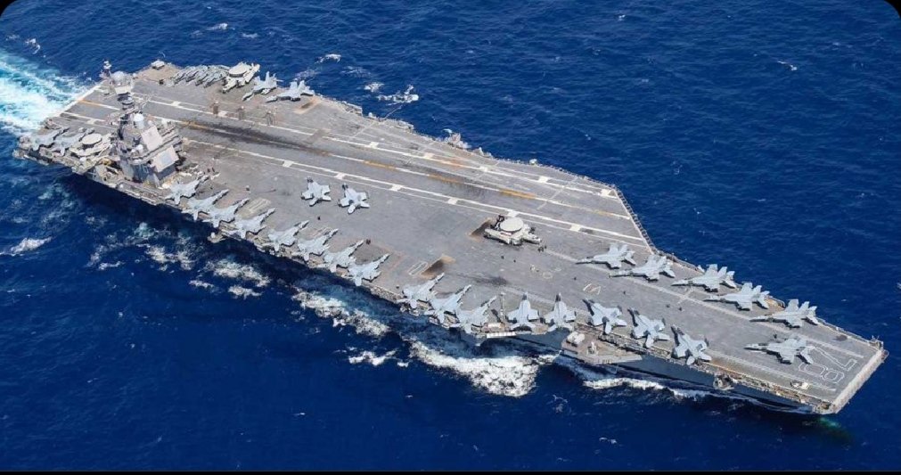 Kin Jong Un, volviéndolos LOCOS.

A raíz del lanzamiento del misil cruzando Japón, ahora se viene el CIRCO nuevamente.
Desplegan el portaaviones el USS Gerald Ford.
100 mil toneladas que pueden caer al fondo del mar por un hipersónico NorCoreano.