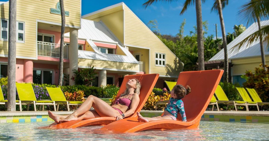 Vacation is a breeze with these destination guides. 

Read more about your one-stop shop for all your planning needs: wy.ndh.am/3CuYEXs ☀️ 🌴