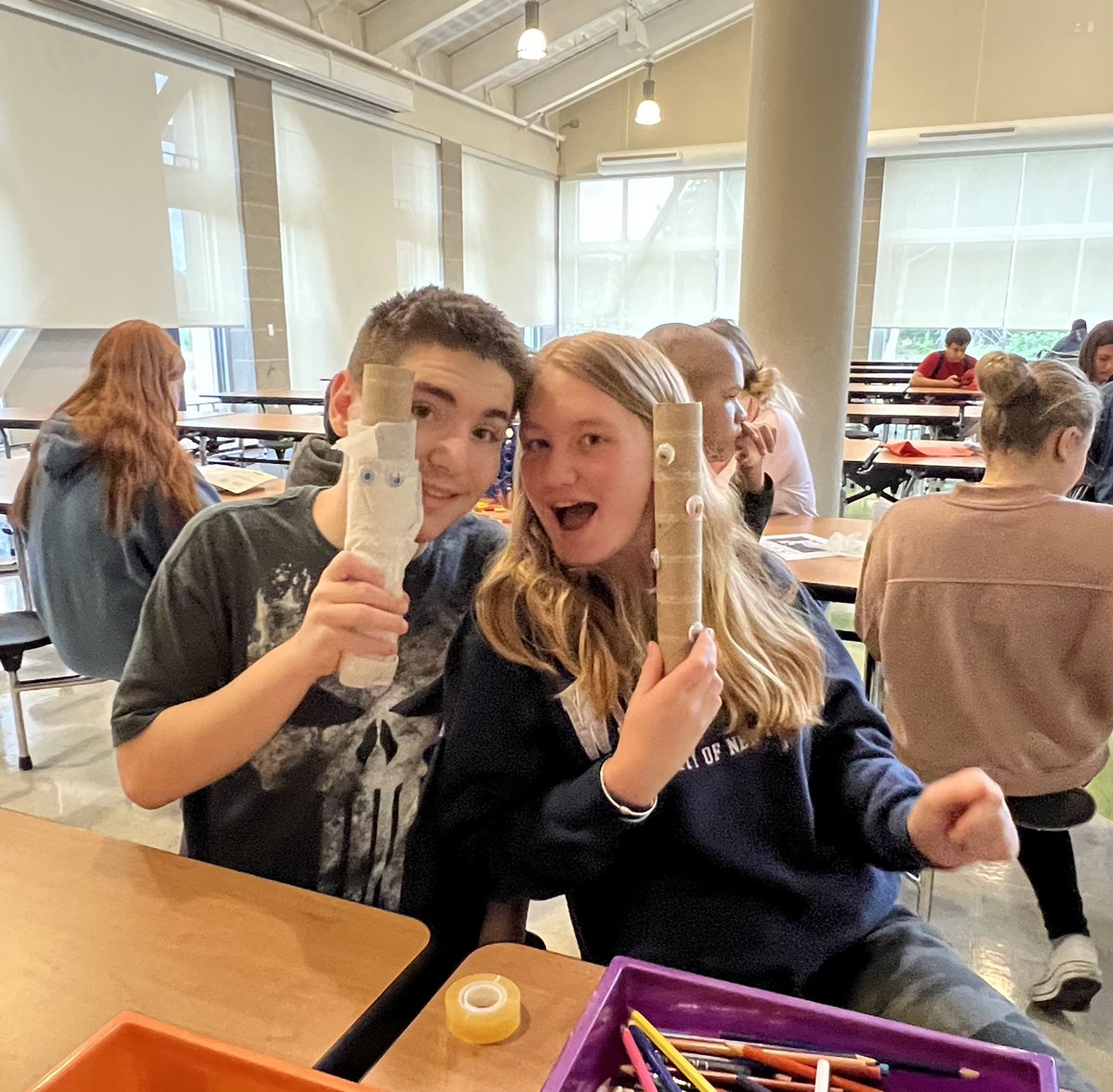 ASmutok's tweet photo. I had so much fun at the #SpartanSidekicks gathering today! Crafts, snacks, games… so fun! Thanks for the invite @UHSspartancafe! What a great event! #inclusionisforall #spartanpride @UxbHSPrincipal https://t.co/QupAnTjQdI