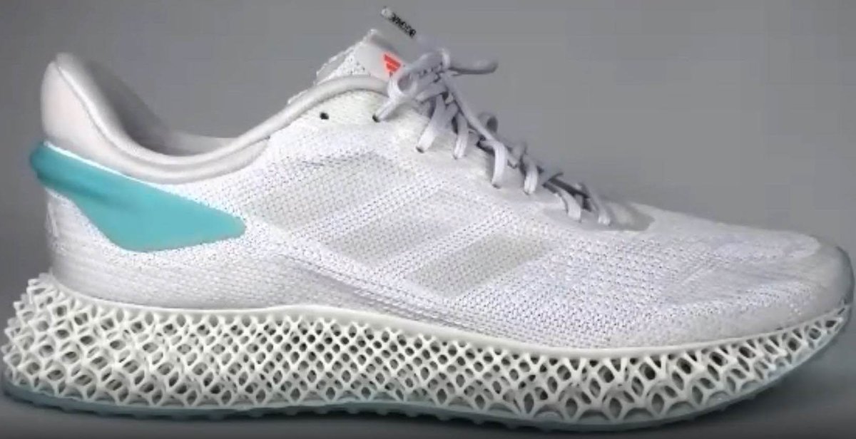TheSIAMNews's tweet photo. Can #3Dprinting technology optimize the #midsole design of #running shoes for peak performance? At #SIAMMDS22, Sarah Fay of @MIT Sports Lab discussed a recent partnership with @adidas that utilized a 2D #math model and #optimization techniques to find out. https://t.co/YaxOt4Nsvs https://t.co/qTX8vV8Ans