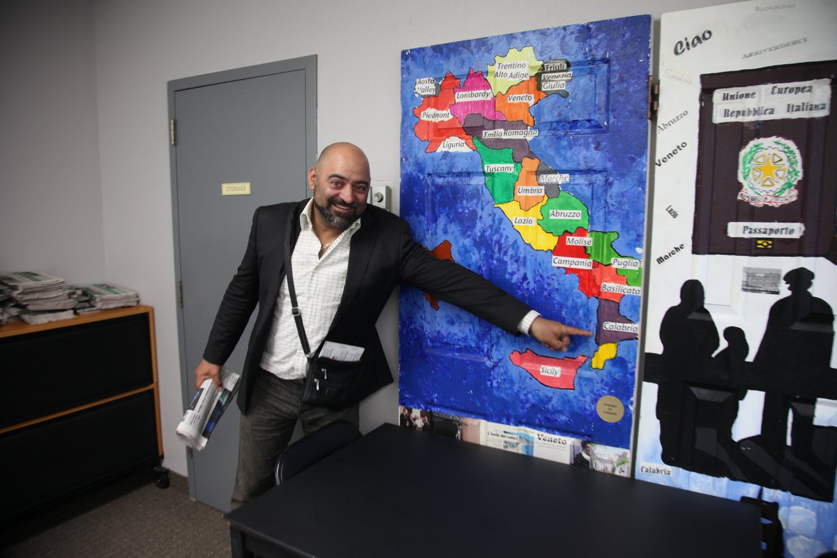 DeSantisVaughan's tweet photo. I was interviewed today by the Editor of the Corriere Canadese. The article will appear in an upcoming issue of Corriere. Look for it in the October 6th or 7th issue.
#vaughan #vaughanontario #cityofvaughan #mayorofvaughan #DeSantis2022 #thornhill #electdesantis #maple https://t.co/Nf3GGraPuz