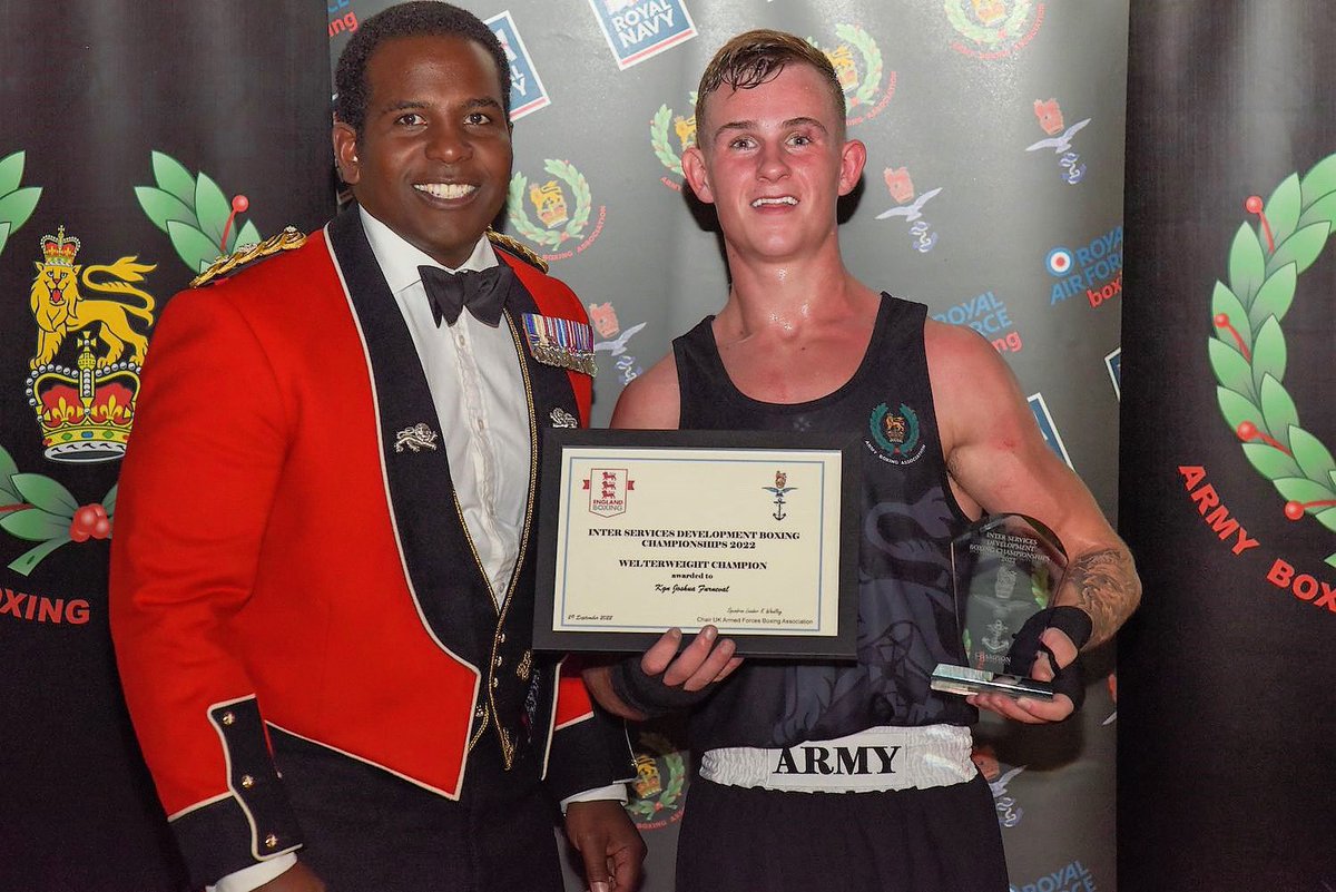 Kingsman Josh Furneval 1 LANCS, pictured with CO 1 LANCS after winning the Welterweight Inter Services Development Boxing Championship at The Army’s Combat Sports Centre, Aldershot Well done Josh! #Kingsman #lionsofengland #LANCS #Infantry #ArmyBoxing #BritishArmyBoxing