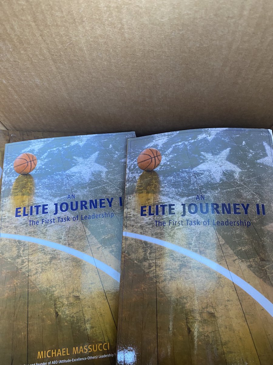 #Elitejourney book deliveries this week! October is reading month - Coaches/ADs reach out for discounts. There are a few state champions out there that read these books before their seasons! 😀#justsaying