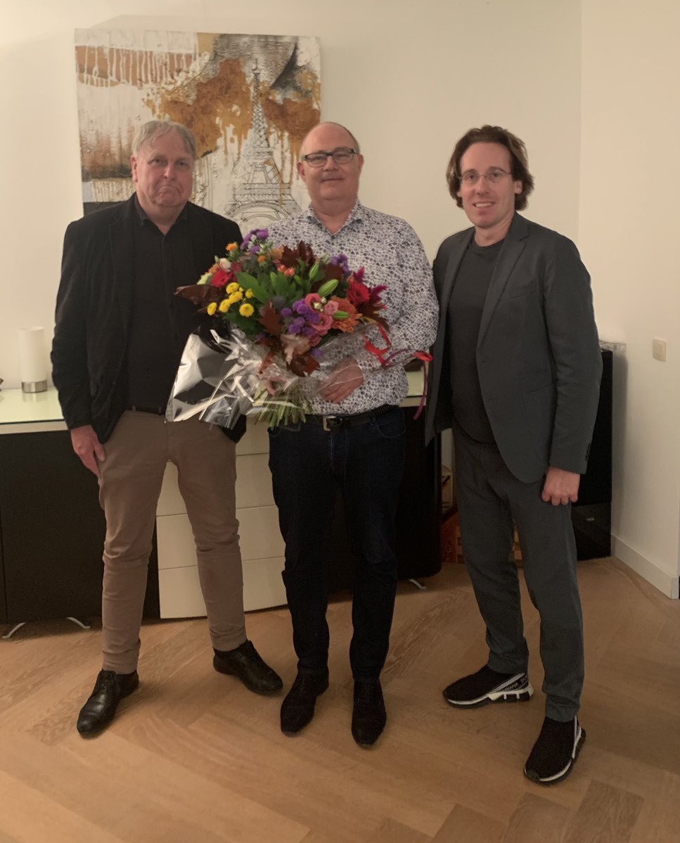Op bezoek bij de nieuwe burgemeester van Waalre (vanaf 01 december) Marcel Oosterveer #waalre #burgemeester Gefeliciteerd 🥂