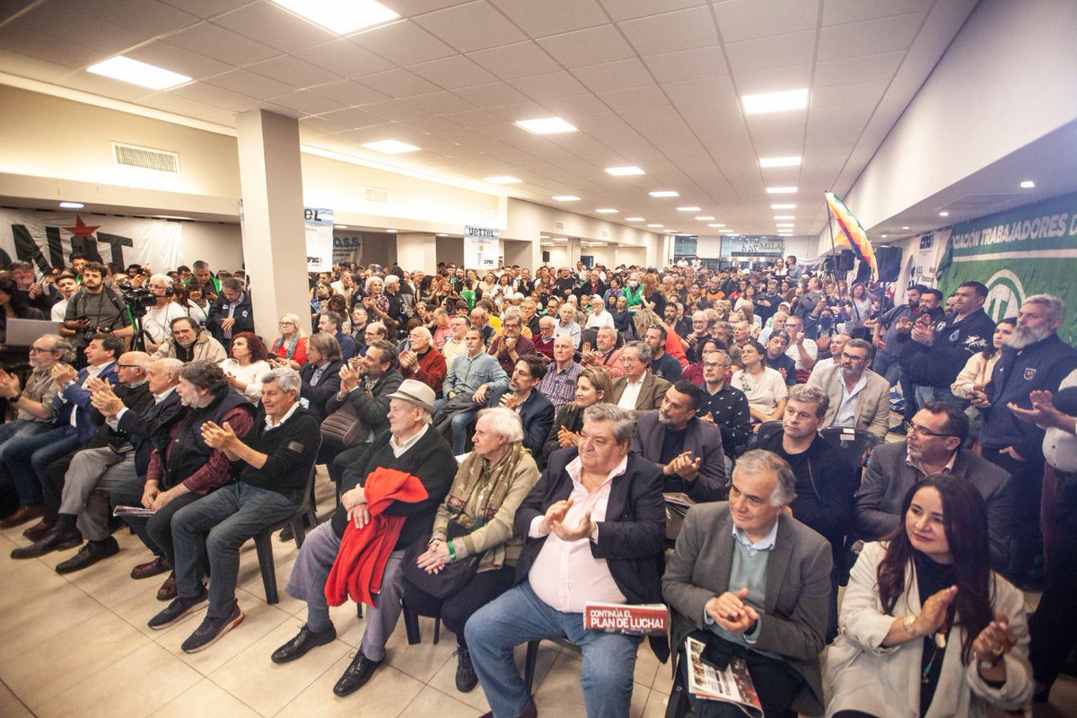 CachorroGodoy's tweet photo. Hoy asumimos la nueva conducción de la CTA con compañeras y compañeros de todo el país con el compromiso de seguir construyendo más unidad del campo popular. Y muchísimas gracias a todas y a todos por otorgarme el privilegio de encabezar esta etapa que se viene en nuestra Central https://t.co/w3kl8w7Io7