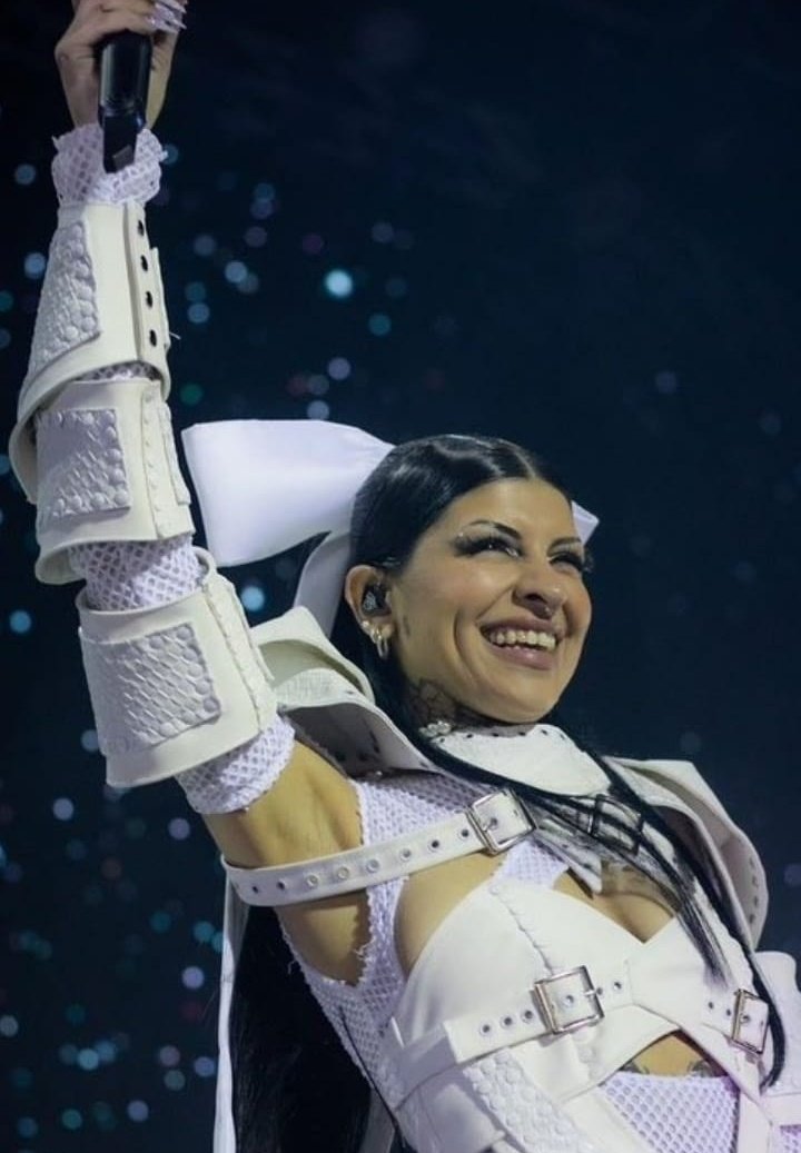 brisalujanok's tweet photo. vamos que quiero ver esa sonrisa en vivo nuevamente

CAZZU AL MOVISTAR https://t.co/Kv3ie24nkE