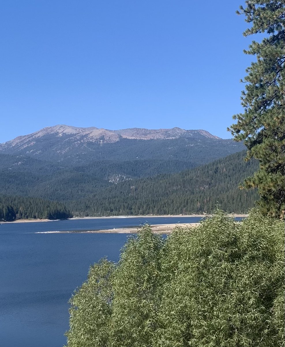 Cold Creek Inn tweet media