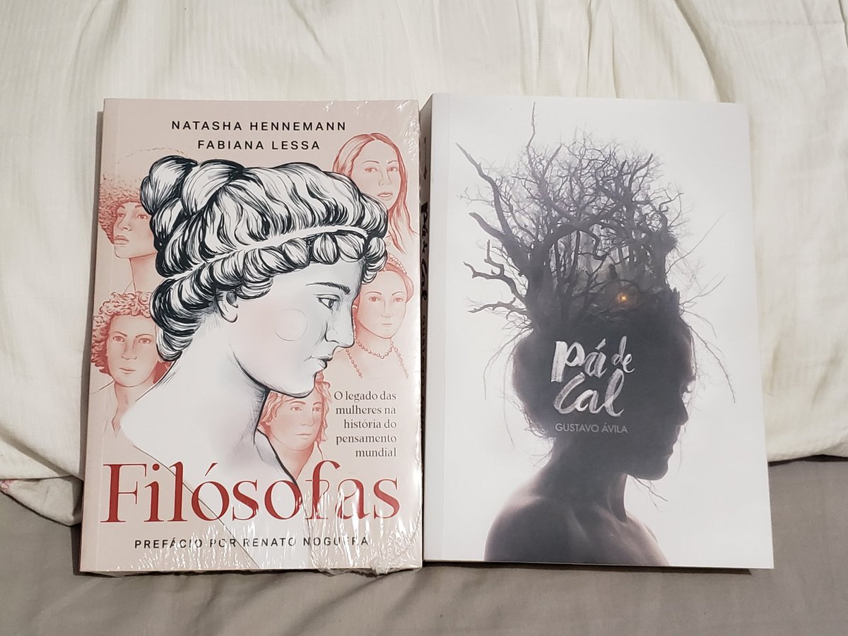 elefantelit's tweet photo. Aparentemente hoje é dia não oficial de #bookhaul porque também estou com os livros LINDOS de @redemunhando e Gustavo Ávila 💛💛💛 em edições caprichosas demais! 🥹 https://t.co/bNXKG40IBE