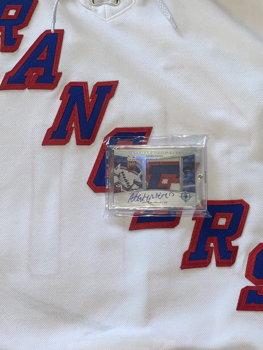 <a href="/CheckOutMyCards/">COMC.com - Check Out My Cards</a>