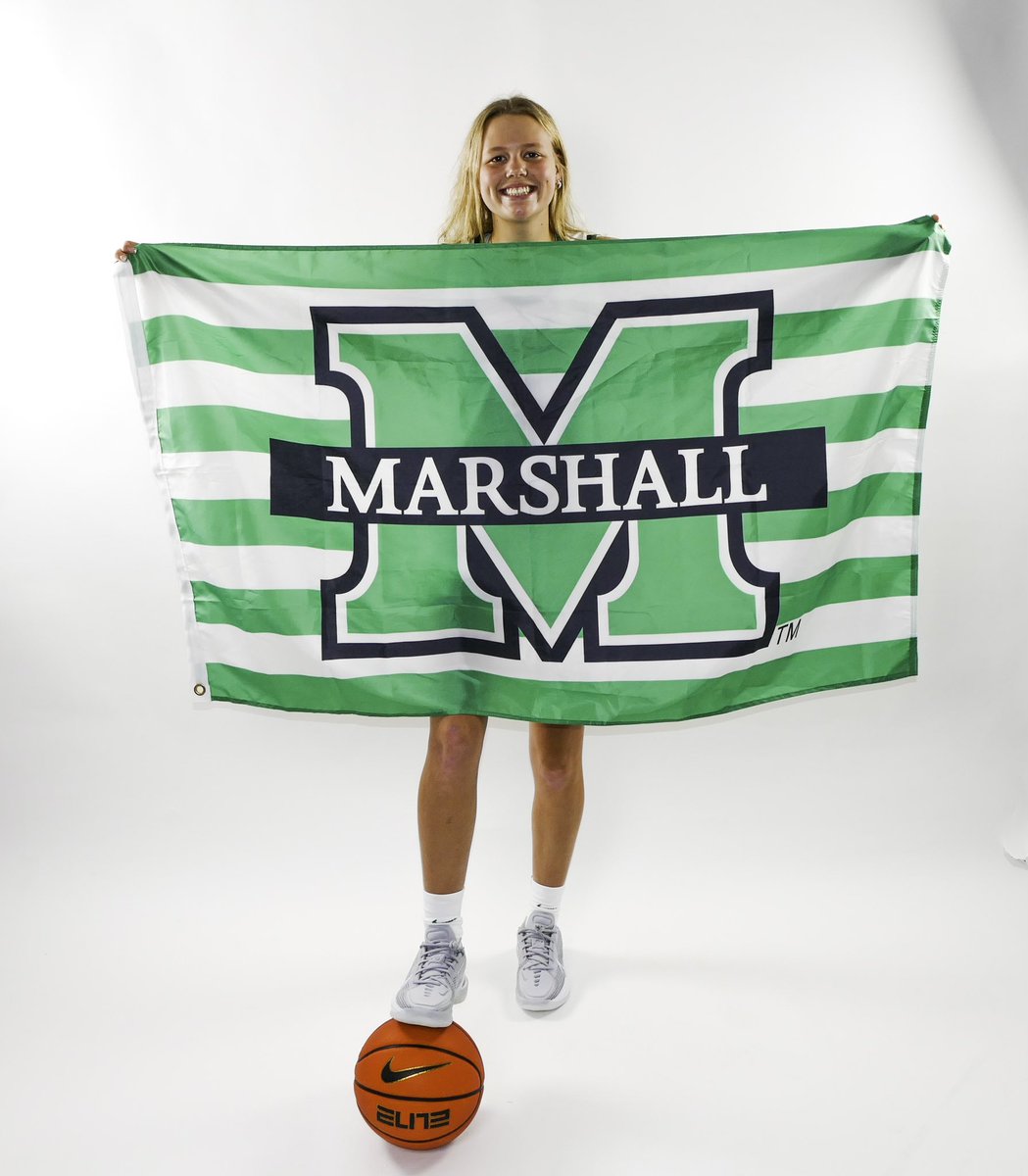 JamisynStinson1's tweet photo. Thank you @CoachTonyKemper and @jennab_13 and the rest of the coaching staff for a great visit!! https://t.co/FPy3c4j41b