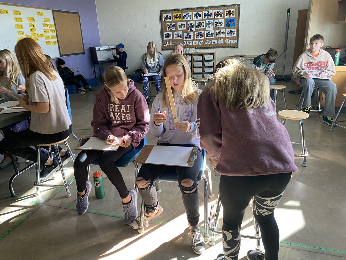 michellecoles8's tweet photo. Gathering primary data to turn into a graph. @LittleFallsPS #tallychart #catchtheruler #onehand #math https://t.co/tBugC6xaMd
